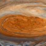 NASA Jüpiter'in büyük kırmızı lekesini fotoğrafladı