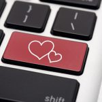 Sosyal Ağlarda Mac Kullanıcıları Daha Flörtöz